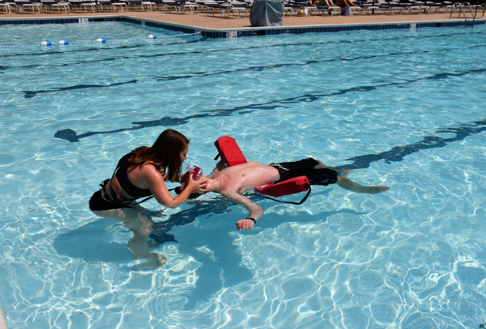 Shallow Pool Lifeguard (up to 5 feet) Certification Course